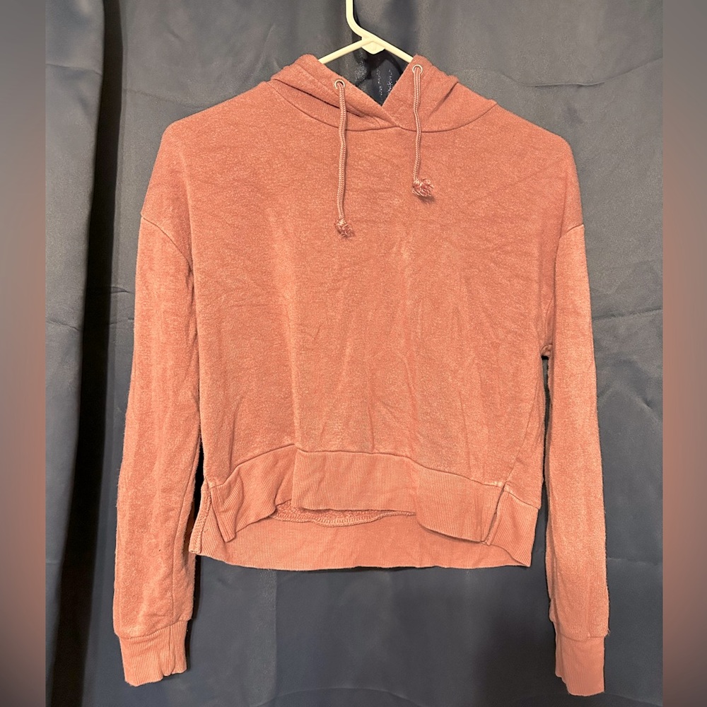 Forever 21 purple cropped hoodie
